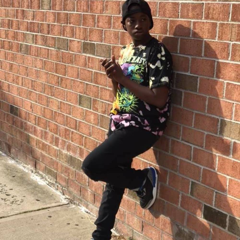 Meet your Posher, Eb